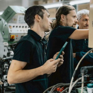 los empleados en Alemania Casi la mitad de los empleados en Alemania (49 %) trabajó bajo convenios colectivos en 2025