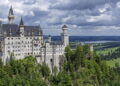 Baviera combina empleo, innovación y calidad de vida. Descubre oportunidades laborales, formación y desarrollo profesional en el sur de Alemania.