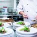 El turismo y la gastronomía no solo representan el alma de la hospitalidad europea, sino que constituyen uno de los pilares económicos más sólidos de la locomotora alemana.