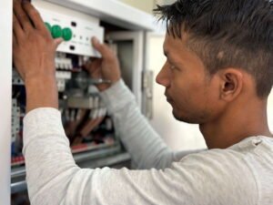 En medio de esta dinámica, un modelo educativo se erige como el pilar insustituible de la estabilidad nacional: la formación dual.