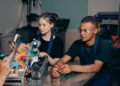 La formación profesional ofrece cada vez mejores oportunidades. La formación profesional en Alemania sigue ganando atractivo para los jóvenes.