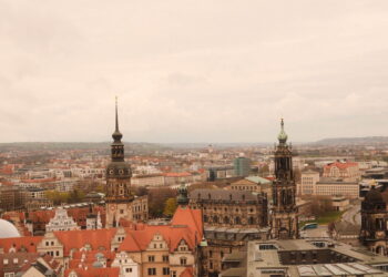 Las oportunidades laborales: Alemania enfrenta una transformación demográfica que está modificando profundamente su mercado laboral alemán.