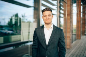 Alexander Thieme de A&M Unternehmerberatung GmbH Los primeros 100 días marcan una diferencia decisiva.
