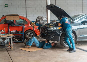 La formacíon dual: Cada mes de agosto, miles de jóvenes comienzan una nueva etapa que marcará su futuro profesional.