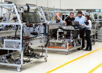 El miedo a quedarse obsoleto en el trabajo crece con los cambios tecnológicos, pero la formación y la adaptación pueden abrir nuevas oportunidades profesionales