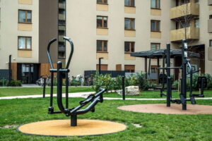 Nuevo y moderno complejo residencial, situado en una zona verde bien cuidada y que cuenta con parque infantil y equipamiento de gimnasia al aire libre. Alemania autorizó 169400 proyectos de vivienda entre enero y agosto de 2026, un alza del 12,1% que busca aliviar la presión del mercado inmobiliario.